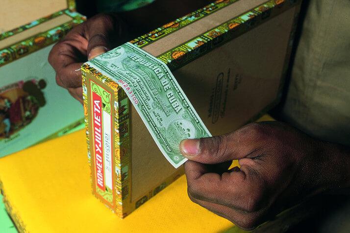 Den Fälschungen auf der Spur  Teil II - Wie erkenne ich eine gefälschte Zigarrenkiste?