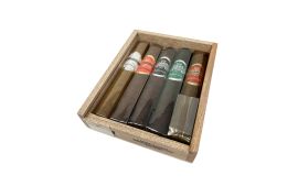 Macanudo Inspirado Sampler Robusto - Kiste offen