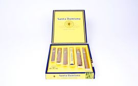 Santa Damiana 6 Cigars Selection aufgeklappt